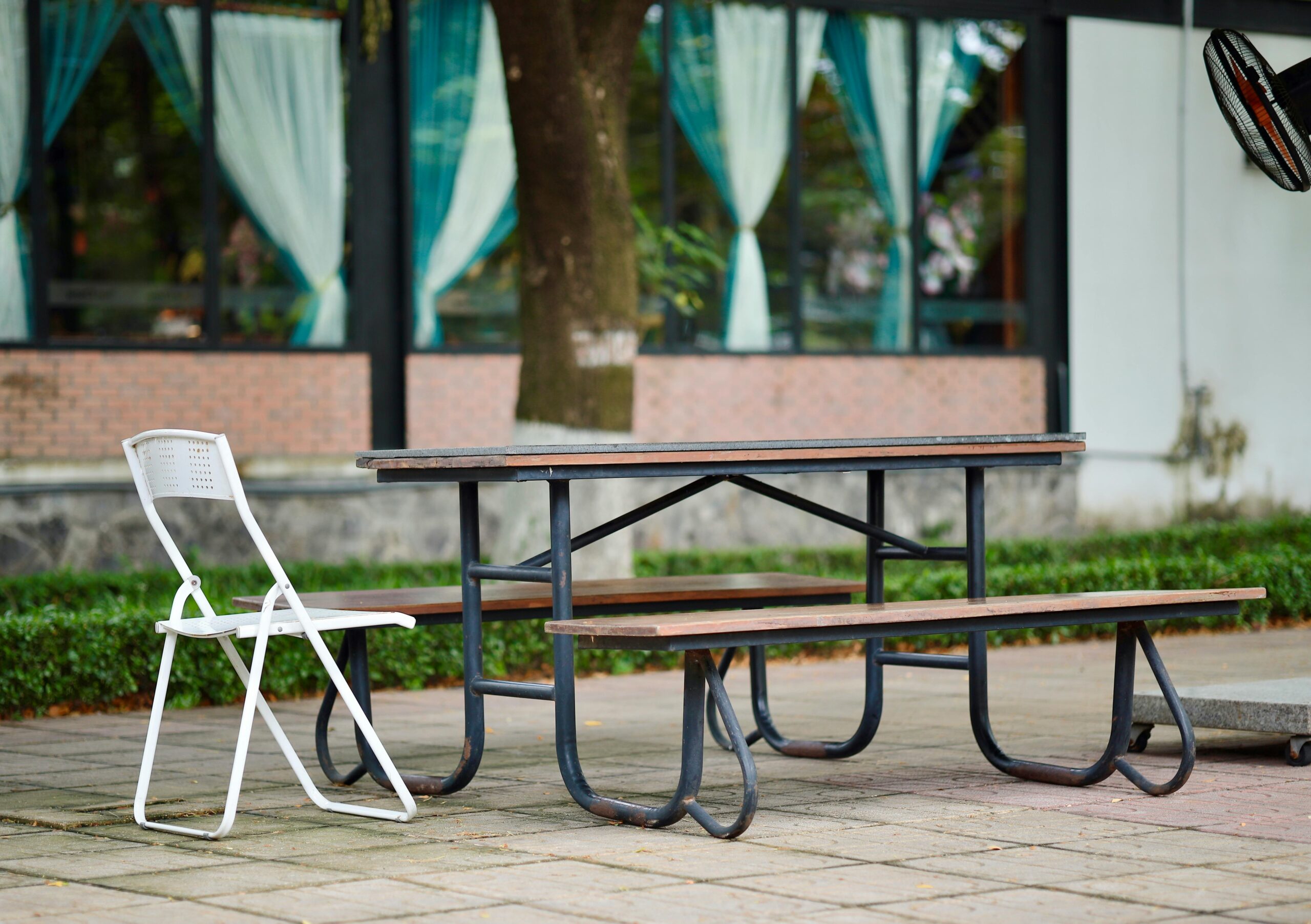How to Paint a Concrete Patio for a Fresh Outdoor Look